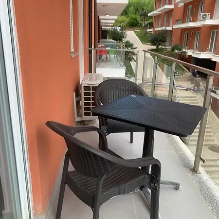 Banesa Me Qera 15,36 Rana Hedhun Shengjin Apartment Lezhe