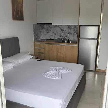 Banesa Me Qera 15,36 Rana Hedhun Apartmán Lezhë